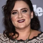 How Artemis Pebdani Dropped Get dressed Sizes and Received Self belief