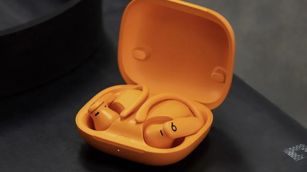 Apple’s Powerbeats Pro 2 Have a Built-In Heart Rate Monitor Apple’s Powerbeats Pro 2 Have a Built-In Heart Rate Monitor