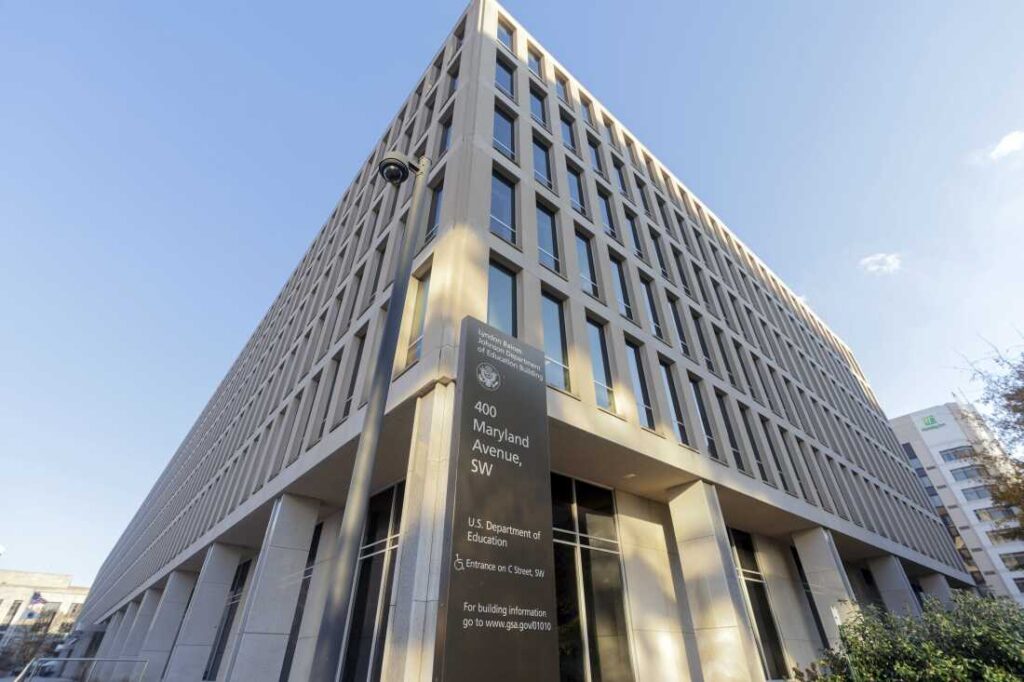 Shutdown trade in would possibly in brief repair federal particular schooling team of workers : NPR