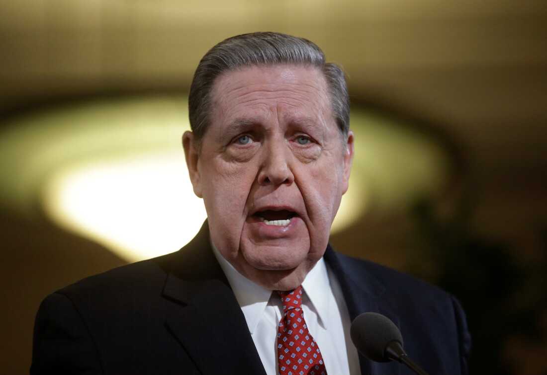 Jeffrey R. Holland, next in line to lead Church of Jesus Christ of Latter-day Saints, dies at 85 : NPR
