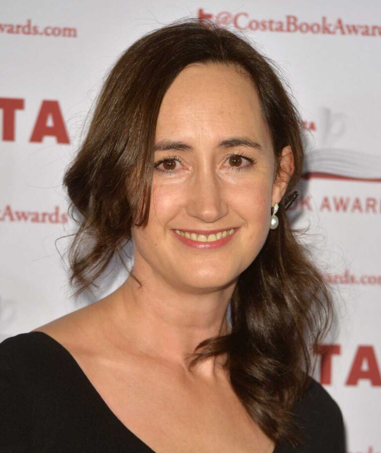 Sophie Kinsella, author of the ‘Shopaholic’ book series, has died : NPR