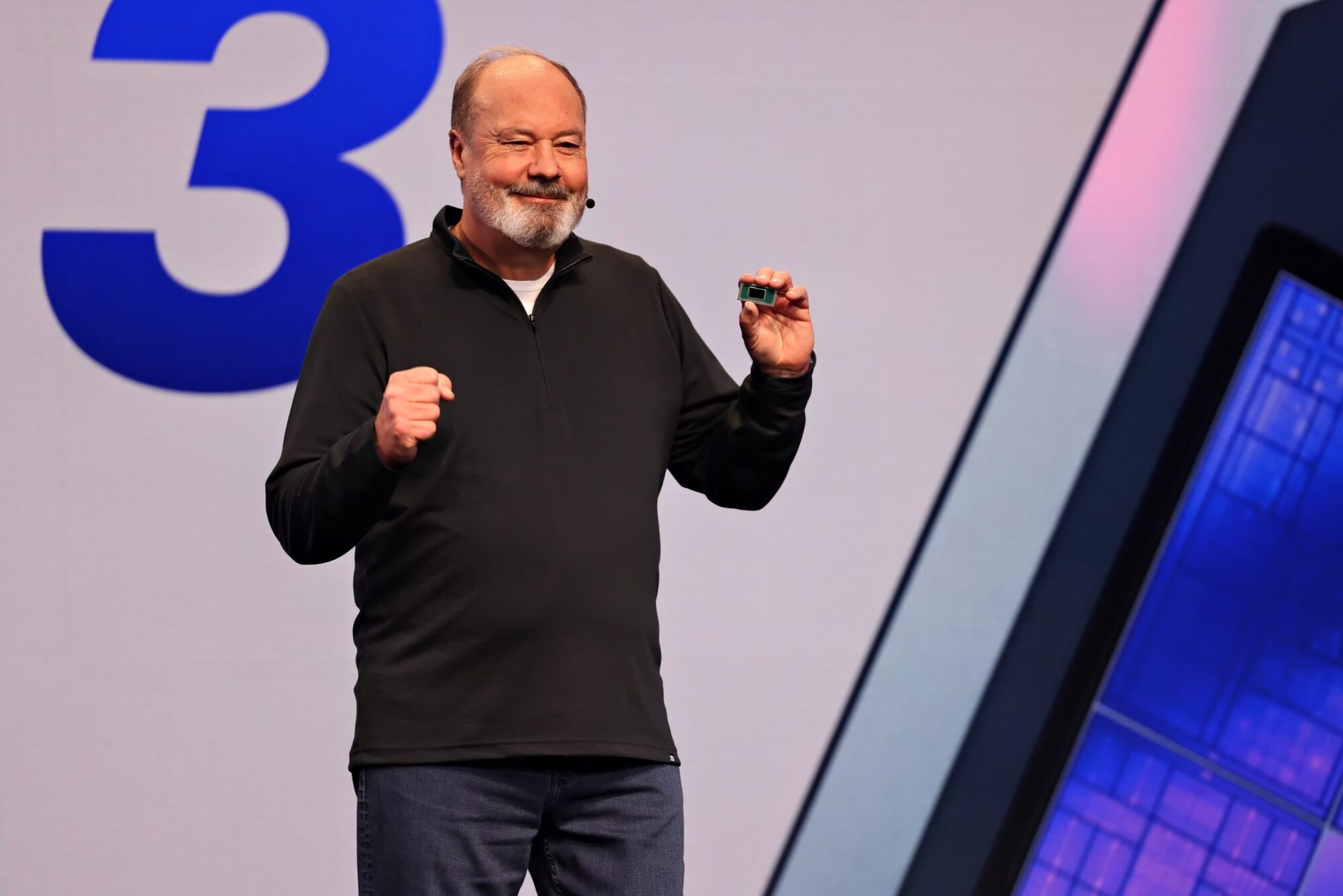 CES 2026: Intel’s New Chips Are Coming For Your Gaming Handhelds