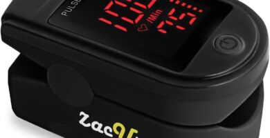 Zacurate Pro Series 500DL Fingertip Pulse Oximeter Blood Oxygen Saturation Monitor with Silicone Cover, Batteries and Lanyard (Royal Black) Zacurate Pro Series 500DL Fingertip Pulse Oximeter Blood Oxygen Saturation Monitor with Silicone Cover, Batteries and Lanyard (Royal Black)