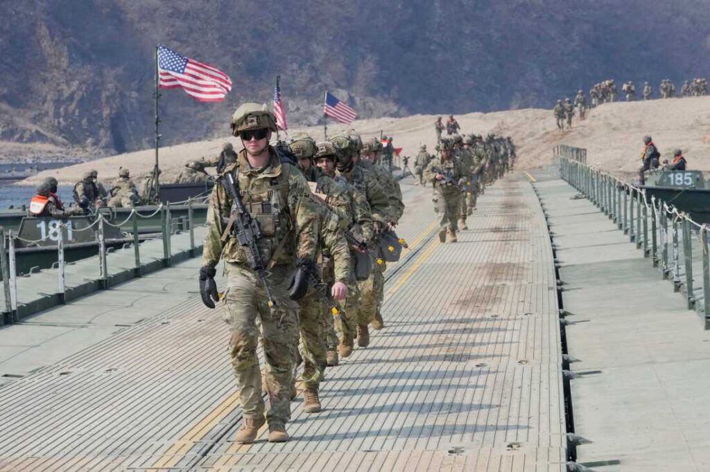 Pentagon policy illegally banned transgender troops from military, appeals court rules : NPR